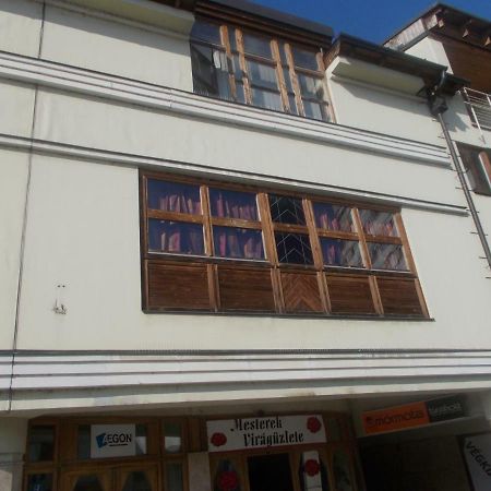 Retron Szinva-Lux Miskolc Exterior foto