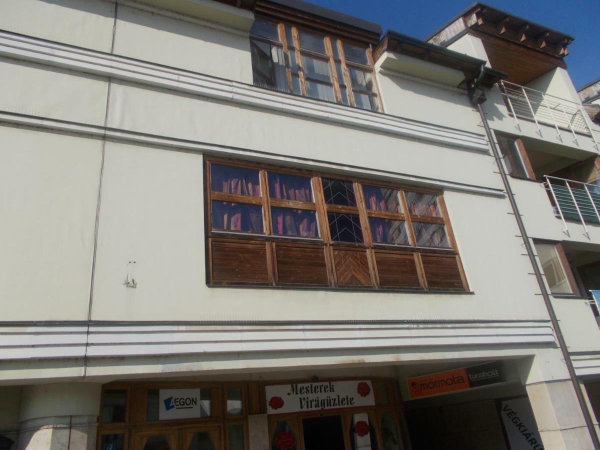 Retron Szinva-Lux Miskolc Exterior foto