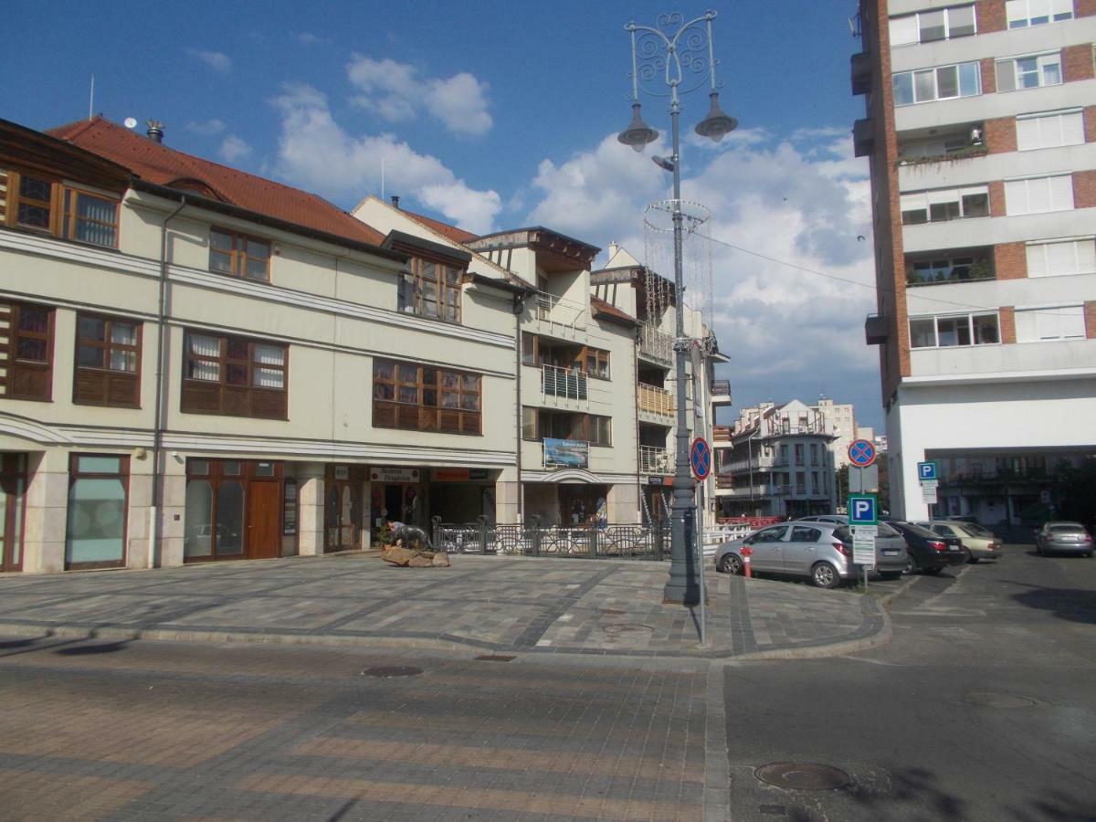 Retron Szinva-Lux Miskolc Exterior foto